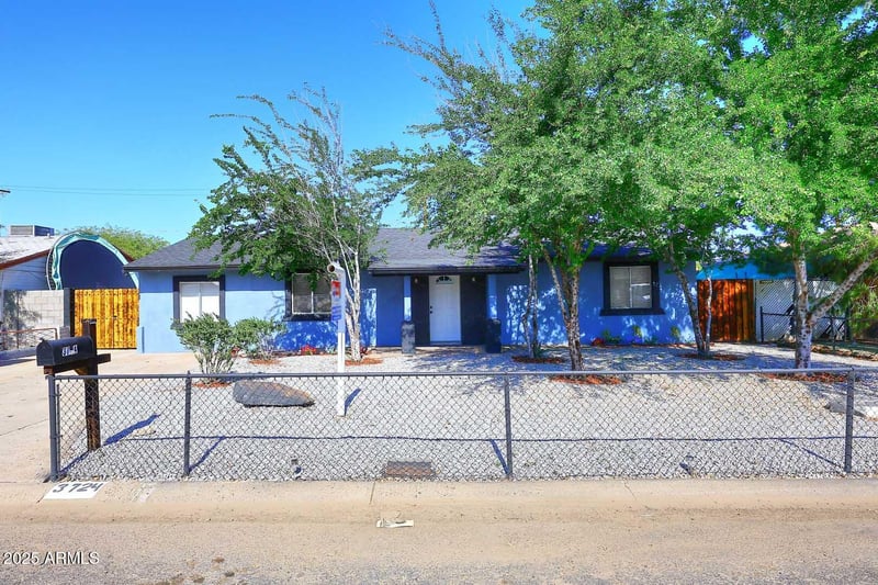 3724 Verde Ln, Phoenix, AZ 85019