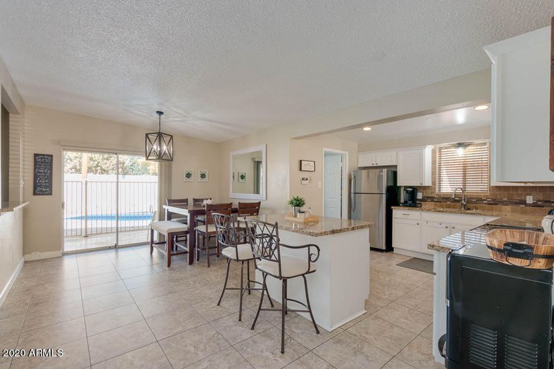 3724 W Alice Ave, Phoenix, AZ 85051