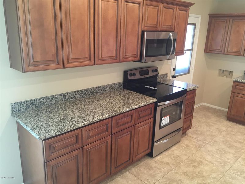 3724 W Glenn Dr, Phoenix, AZ 85051