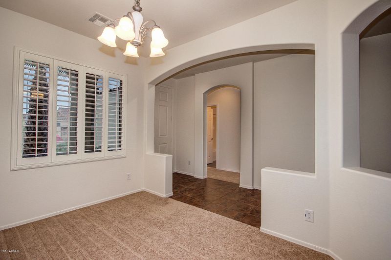 3725 S Danielson Way, Chandler, AZ 85249