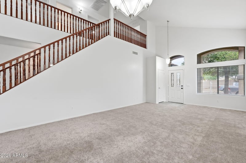 3725 W Saint Anne Ave, Phoenix, AZ 85041