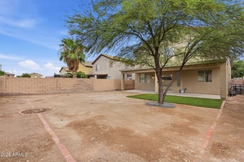 3725 Saint Anne Ave, Phoenix, AZ 85041