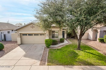 3725 Woodside Way, Gilbert, AZ 85297