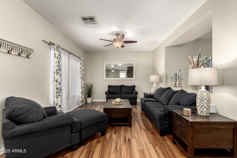 3726 Betsy Ln, Gilbert, AZ 85296