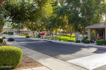 3726 Kristal Way, Phoenix, AZ 85050