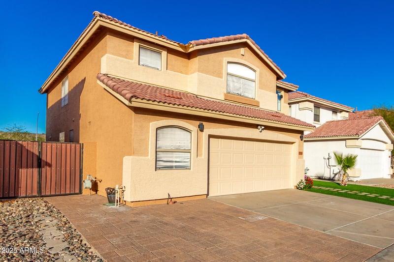 3726 Villa Linda Dr, Glendale, AZ 85310