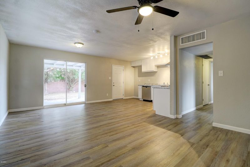 3726 W Keim Dr, Phoenix, AZ 85019