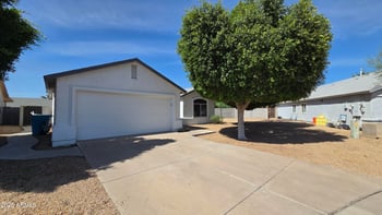 3726 Melinda Ln, Glendale, AZ 85308