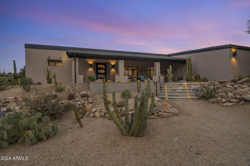 37261 N Holiday Ln, Carefree, AZ 85377