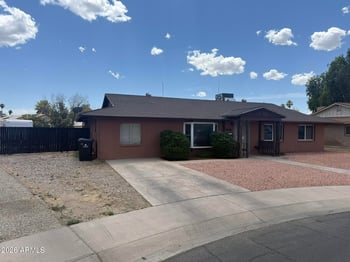 3727 Banff Ln, Phoenix, AZ 85053