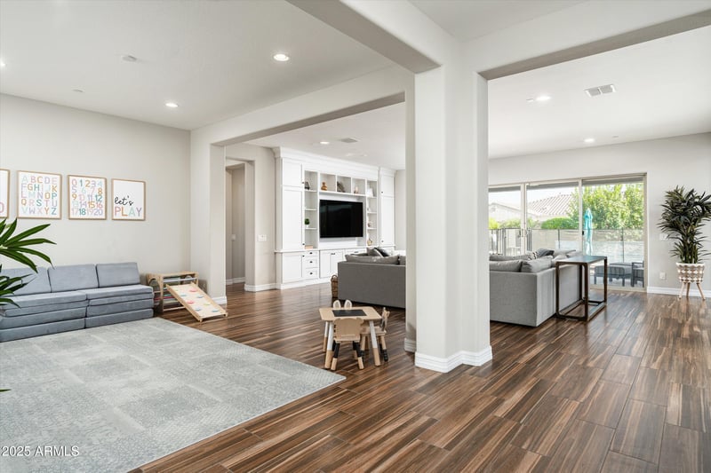 3727 Fargo St, Mesa, AZ 85205