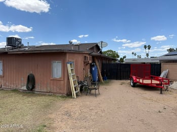 3727 Banff Ln, Phoenix, AZ 85053