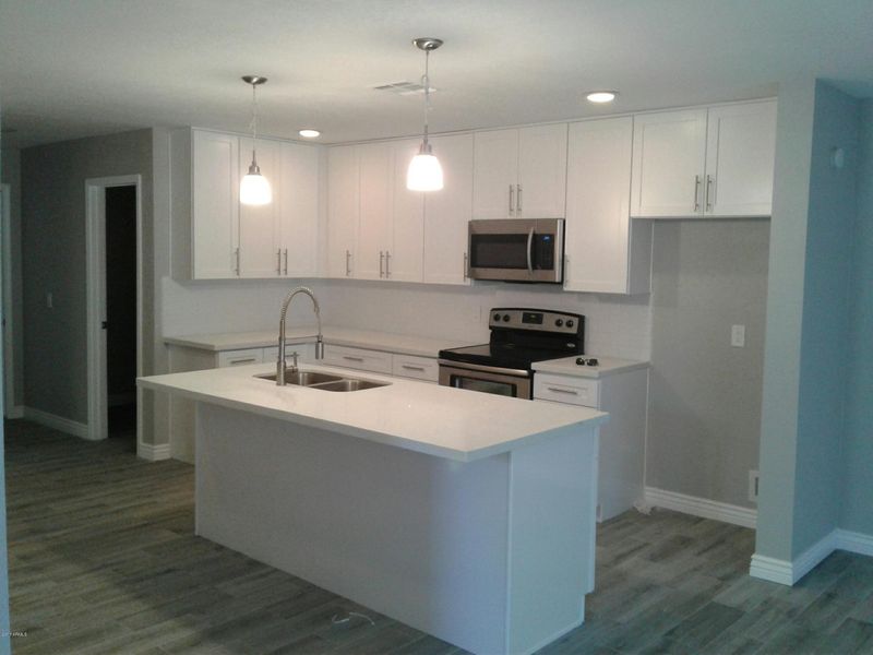 3728 W Bluefield Ave, Glendale, AZ 85308