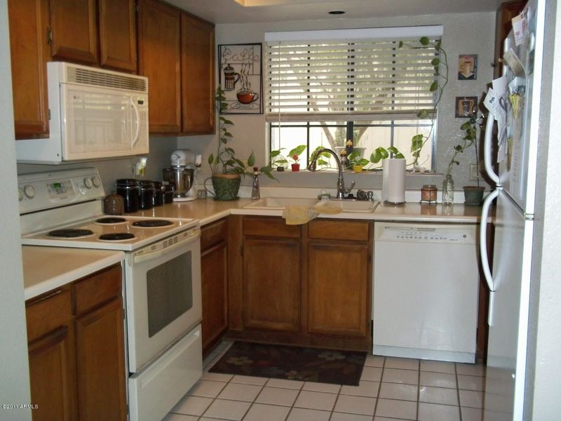 3729 W Wagoner Rd, Glendale, AZ 85308