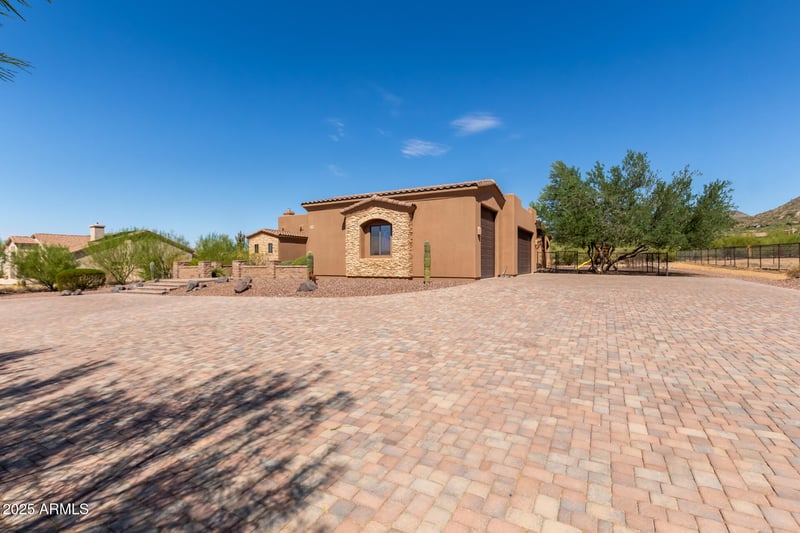 3730 Cloud Rd, Cave Creek, AZ 85331
