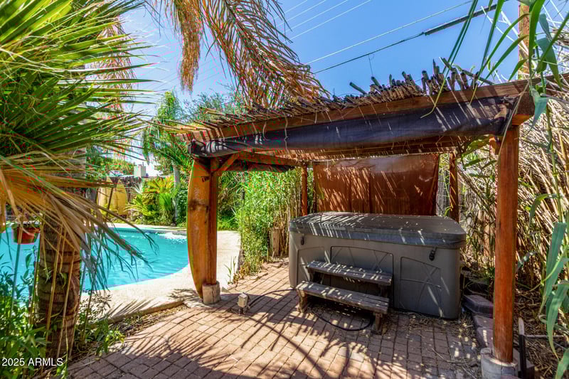 3730 Tuckey Ln, Phoenix, AZ 85019