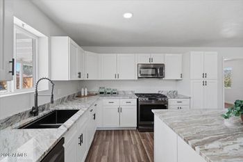 3730 W Mescal St, Phoenix, AZ 85029