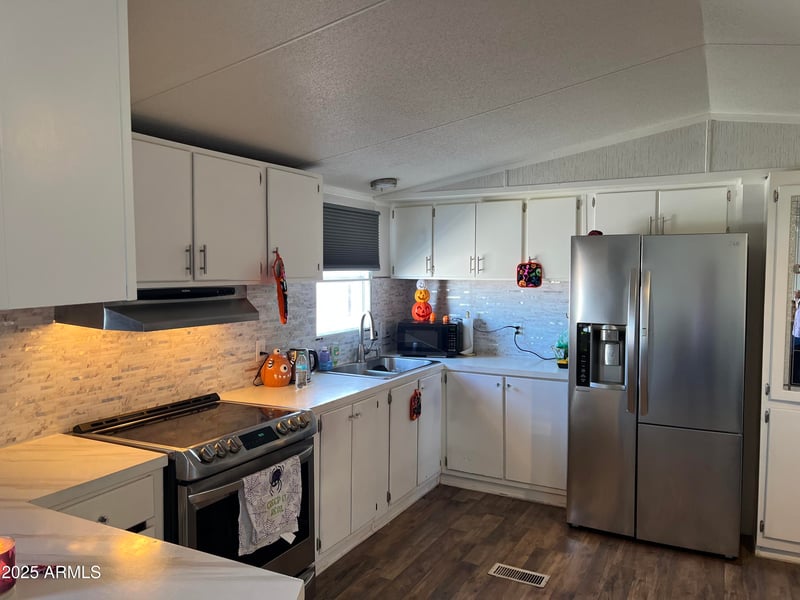 37309 Mcdowell Rd, Tonopah, AZ 85354