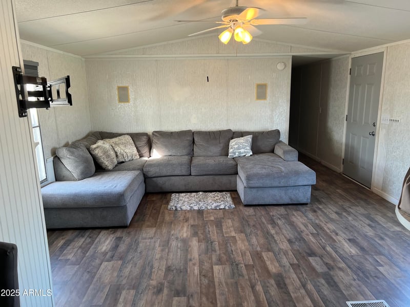 37309 Mcdowell Rd, Tonopah, AZ 85354