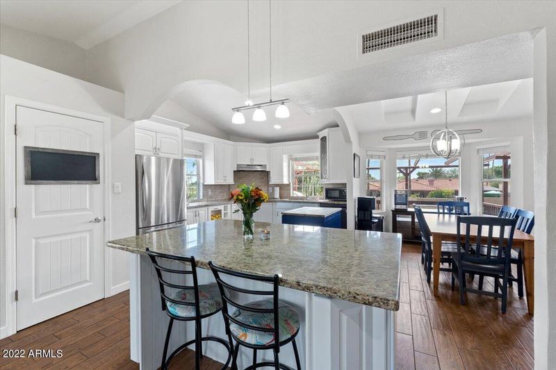3731 E Dakota Dr, Phoenix, AZ 85044