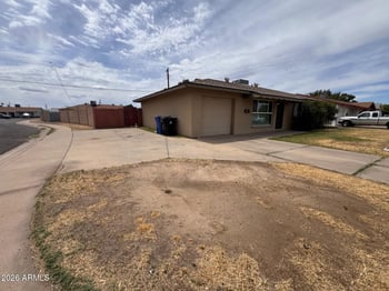 3731 Myrtle Ave, Phoenix, AZ 85051