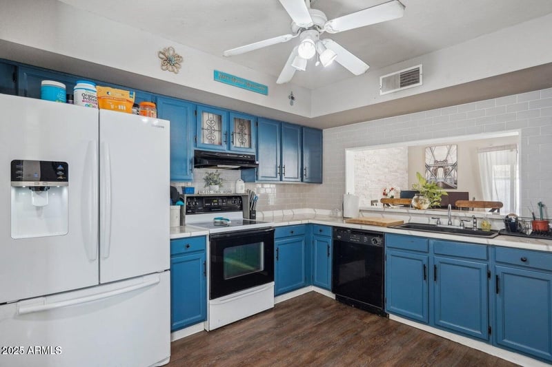 3732 Bluefield Ave, Glendale, AZ 85308