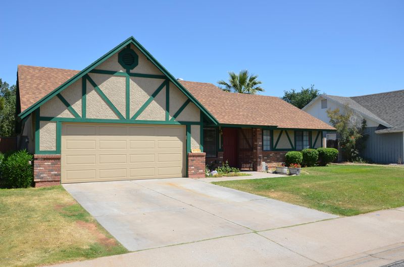 3732 E Hampton Ave, Mesa, AZ 85206