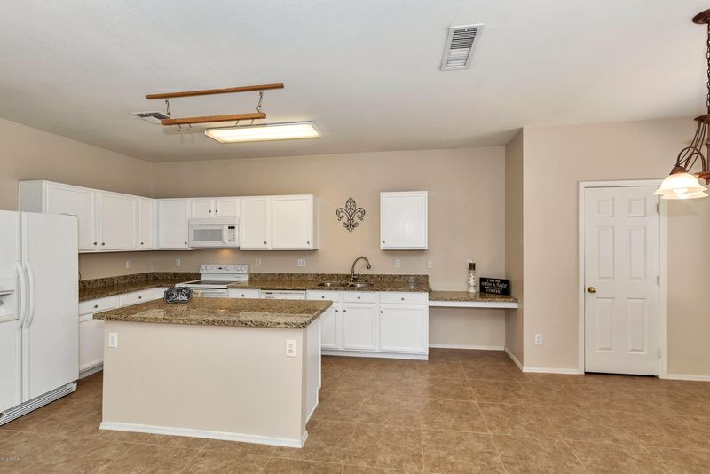 3732 E Sheffield Rd, Gilbert, AZ 85296