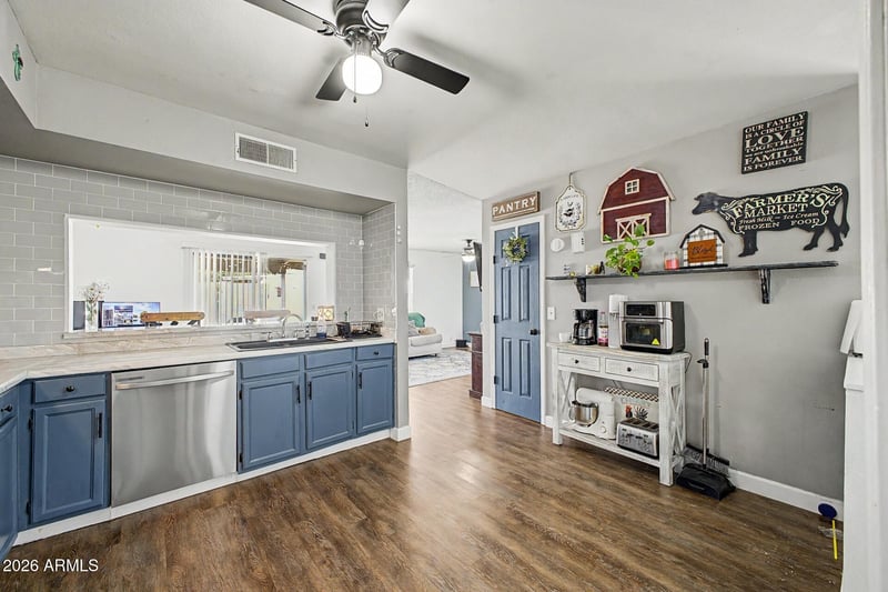 3732 Bluefield Ave, Glendale, AZ 85308