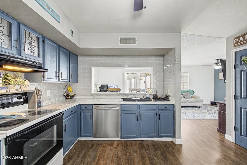 3732 Bluefield Ave, Glendale, AZ 85308
