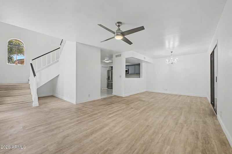 3732 W Wagoner Rd, Glendale, AZ 85308