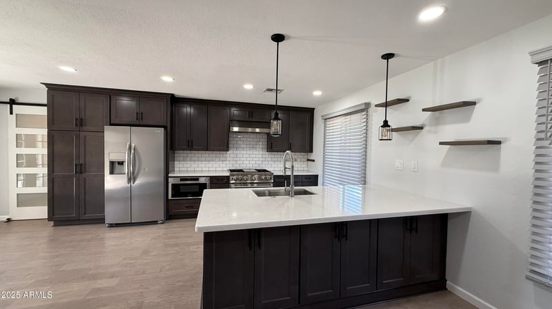 3733 Charter Oak Rd, Phoenix, AZ 85032