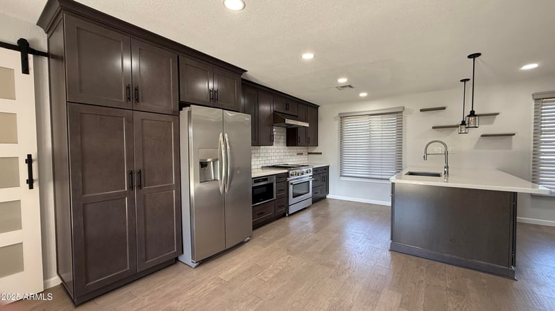 3733 Charter Oak Rd, Phoenix, AZ 85032