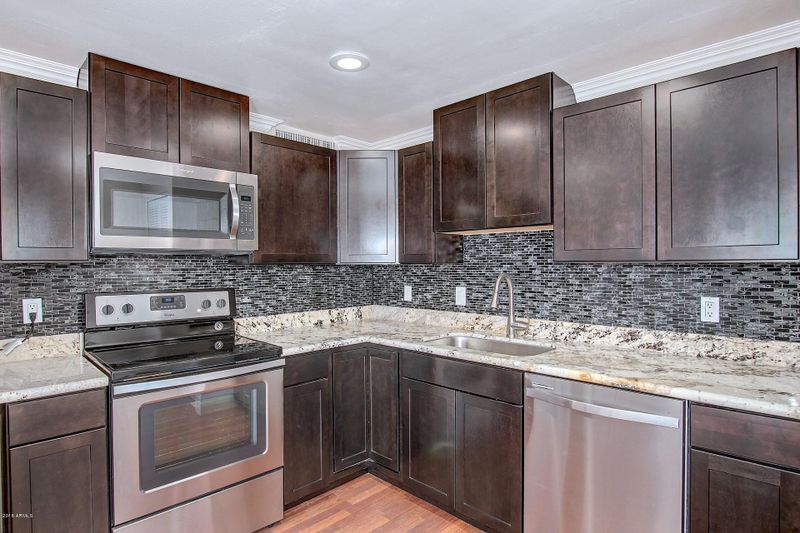 3733 E Evans Dr, Phoenix, AZ 85032