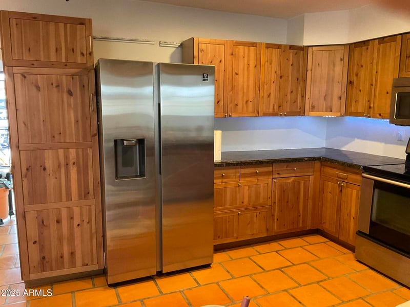 3734 Dailey St, Phoenix, AZ 85053