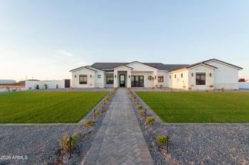 3734 Weston Ln, San Tan Valley, AZ 85140