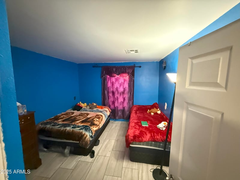 3735 Moreland St, Phoenix, AZ 85009