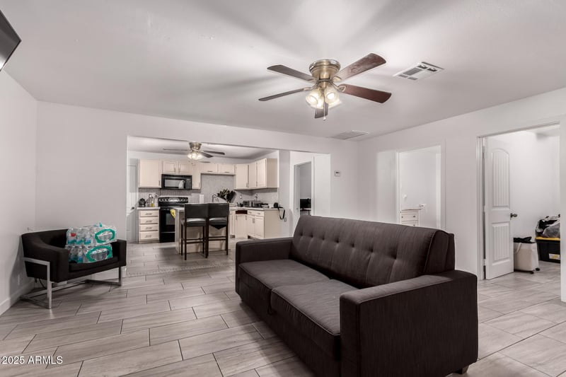 3735 Moreland St, Phoenix, AZ 85009