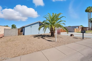 3736 Mercer Ln, Phoenix, AZ 85029