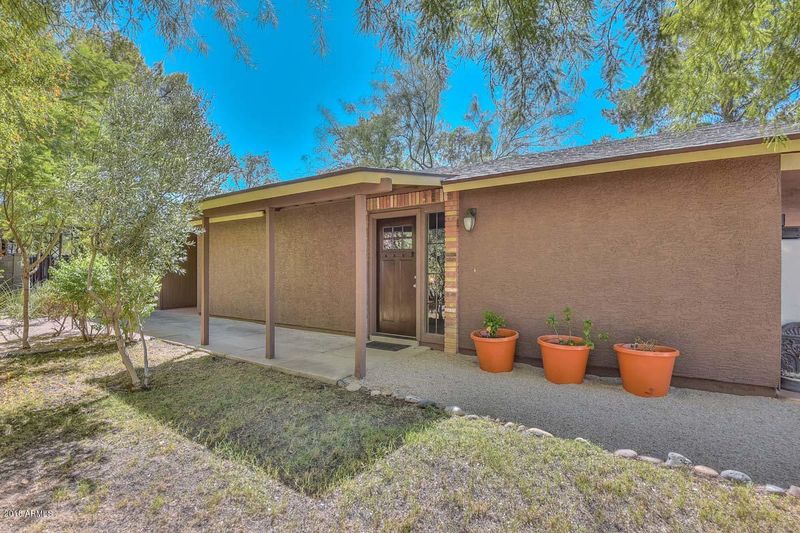 3736 W Wagoner Rd, Glendale, AZ 85308
