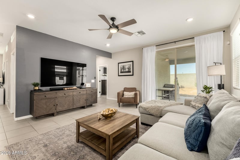 37366 Azteca Rd, San Tan Valley, AZ 85140