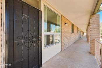 3737 E Turney Ave #226, Phoenix, AZ 85018