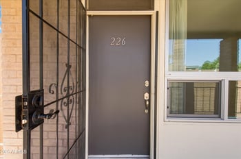 3737 E Turney Ave #226, Phoenix, AZ 85018
