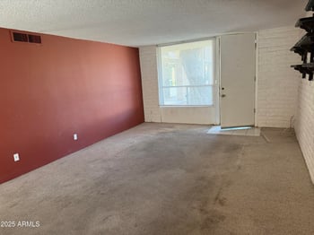 3737 Turney Ave #122, Phoenix, AZ 85018