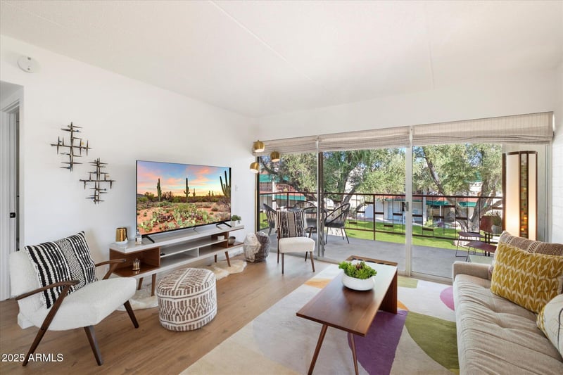 3737 Turney Ave #206, Phoenix, AZ 85018