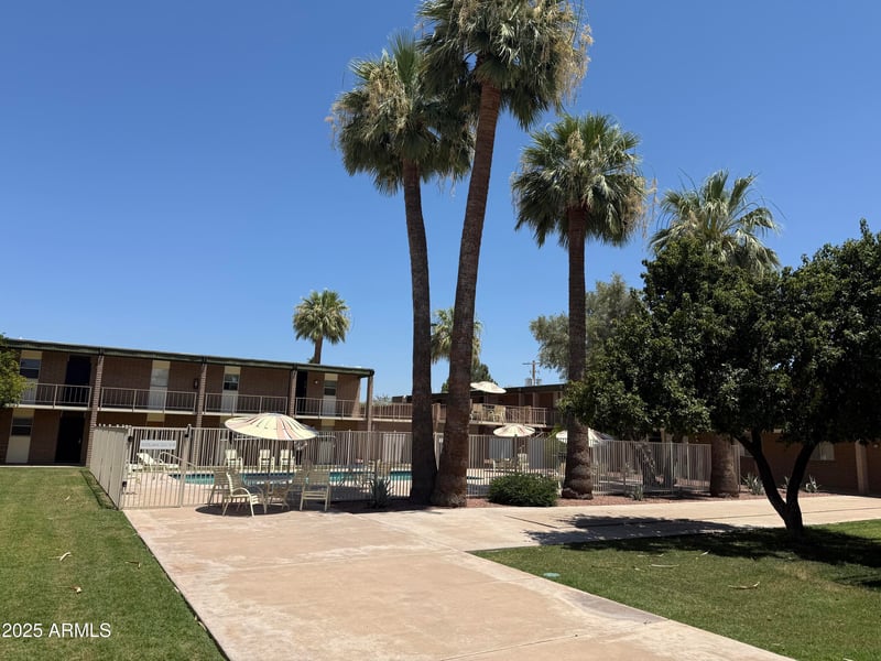 3737 Turney Ave #223, Phoenix, AZ 85018