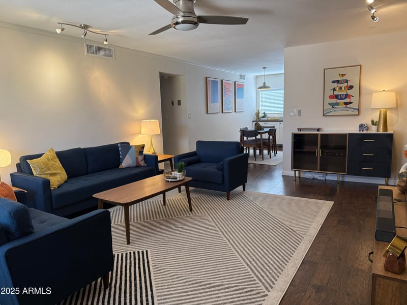 3737 Turney Ave #223, Phoenix, AZ 85018
