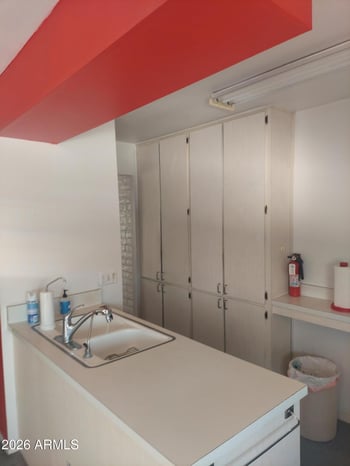 3737 Turney Ave #226, Phoenix, AZ 85018