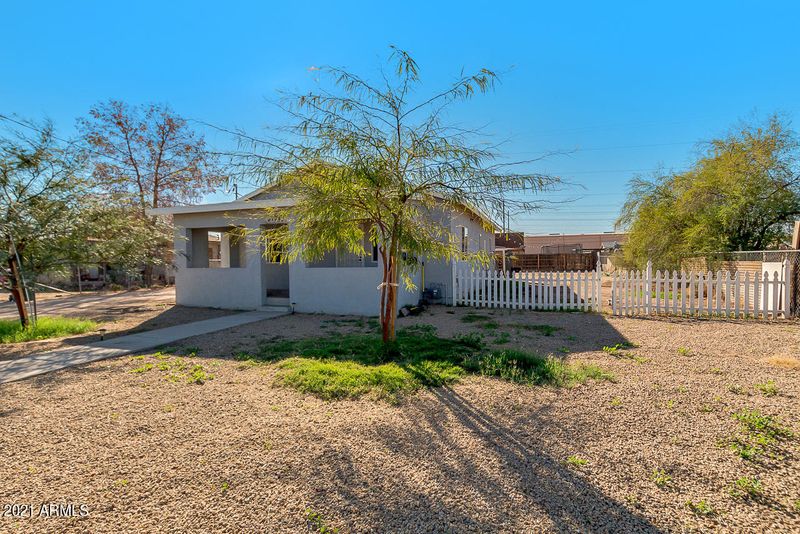 3737 W Grant St, Phoenix, AZ 85009