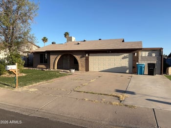 3737 Michigan Ave, Glendale, AZ 85308